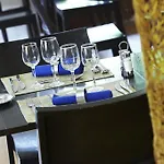 Kyriad Angers Sud Ponts-de-ce Hotel Les Ponts-de-Cé