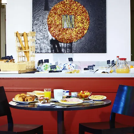 Hotell Kyriad Angers Sud Ponts-de-ce