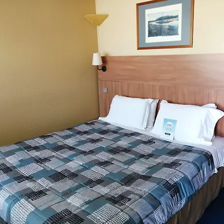 Kyriad Angers Sud Ponts-de-ce Les Ponts-de-Cé