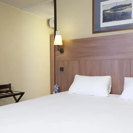 Kyriad Angers Sud Ponts-de-ce Hotell