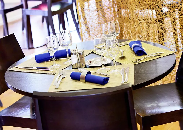 Kyriad Angers Sud Ponts-de-ce Hotel