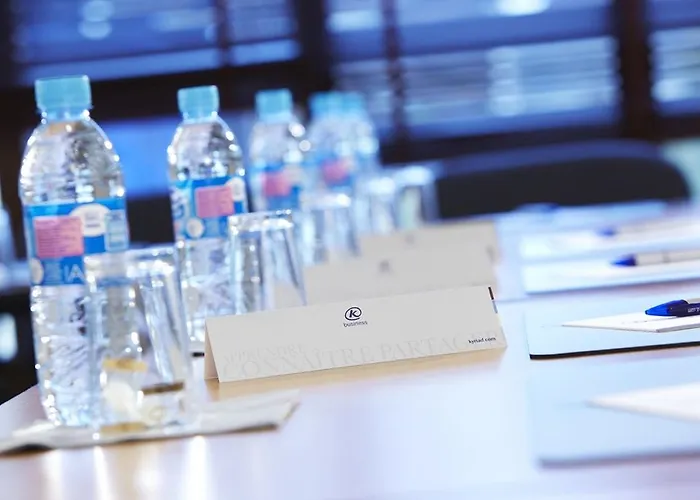 Kyriad Angers Sud Ponts-de-cé Hotel 3*