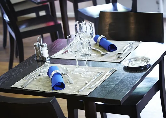 Kyriad Angers Sud Ponts-de-ce 3* Les Ponts-de-Ce