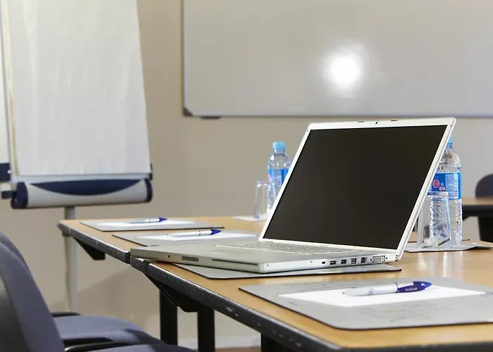 Hotel Kyriad Angers Sud Ponts-de-ce Les Ponts-de-Ce