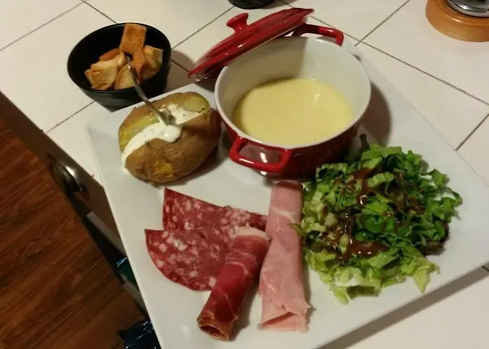 Kyriad Angers Sud Ponts-de-ce 3* Les Ponts-de-Cé